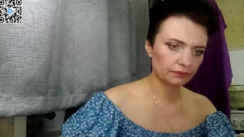 hotmamaqueen234 online show from April 30, 8:57 pm