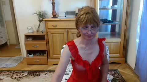 hotmaria73 online show from June 17, 7:24 am