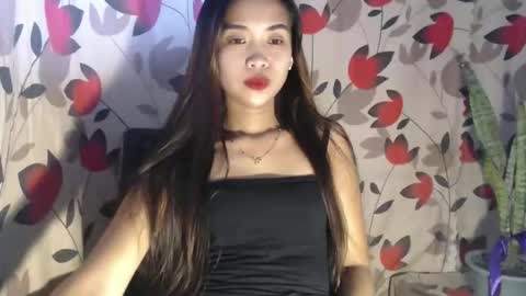 hotmom_gia online show from April 27, 4:21 am