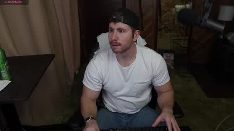 hotmuscles6t9 online show from February 1, 11:35 pm