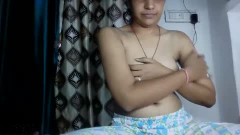 lola online show from September 15, 1:12 pm