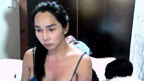 hotslenderbody online show from March 12, 4:02 pm