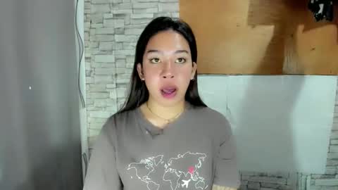 jelaigrande  online show from May 5, 12:50 am