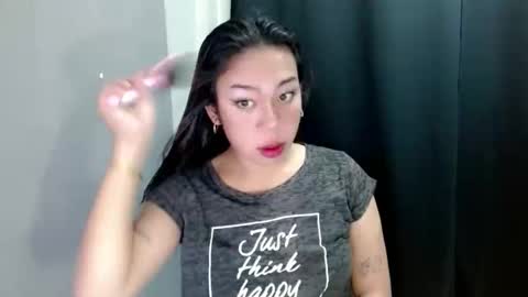 jelaigrande  online show from November 23, 9:07 am