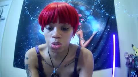 Snapshot of hottiefreckles chatting on January 27, 8:07 pm Tokyodagoddess online show from January 27, 8:07 pm