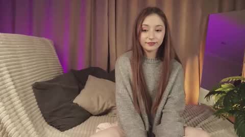 hottpeachh online show from October 12, 4:32 pm