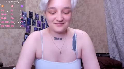 Snapshot of hotty_linn chatting on September 11, 8:10 pm Linn online show from September 11, 8:10 pm