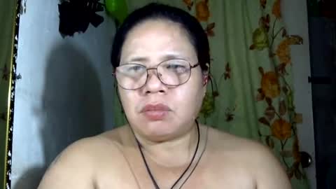 hottycrissy4u online show from June 30, 3:00 pm