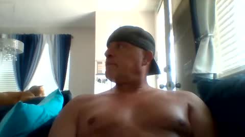 hotyummycock69 online show from June 8, 6:20 pm