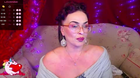 Hotzlata online show from February 8, 8:21 pm