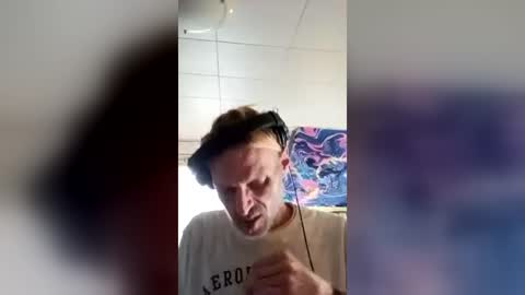 SeanPatrick online show from July 24, 10:07 pm