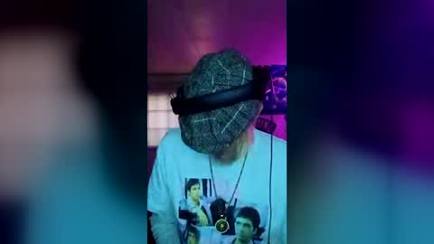 SeanPatrick online show from June 28, 10:00 am
