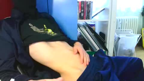 hubbel19 online show from April 23, 4:19 pm