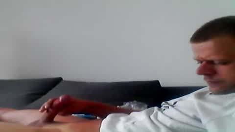 hubikush22 online show from August 1, 5:42 am