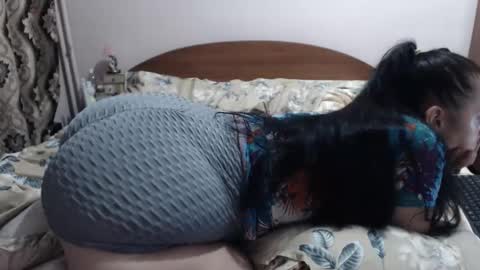 hugeassdevil online show from September 11, 7:48 pm