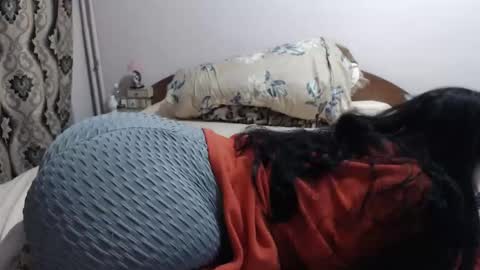 hugeassdevil online show from October 4, 6:49 pm