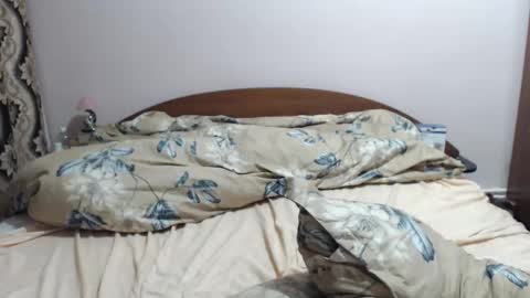 hugeassdevil online show from September 23, 7:53 pm