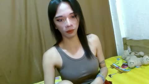 Snapshot of hugecock_caraxx chatting on October 13, 10:12 pm Cara online show from October 13, 10:12 pm