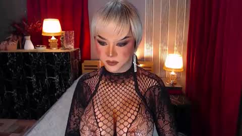 Christine online show from September 30, 4:17 pm