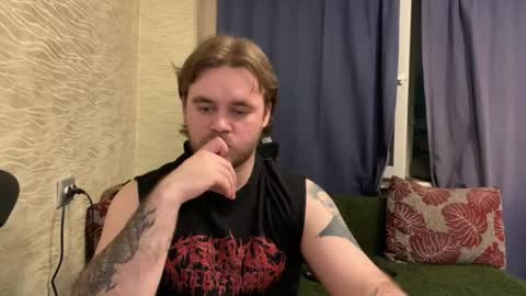 Hugo online show from April 14, 6:44 pm