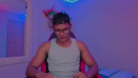 Hugo Cano online show from April 25, 10:51 pm