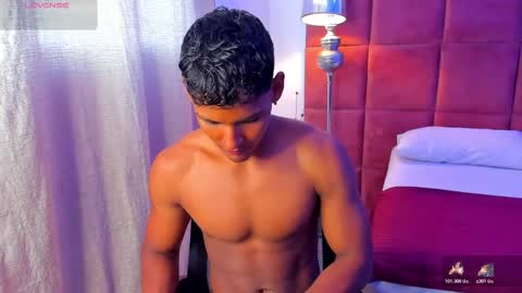 Hugo Cano online show from December 14, 8:15 pm