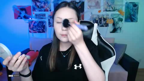 HugoMin online show from October 17, 2:21 pm