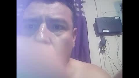 Snapshot of hugopaqui57 chatting on February 12, 7:55 am hugopaqui57 online show from February 12, 7:55 am