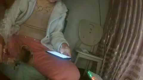 hujiajia520321431 online show from February 22, 9:17 pm