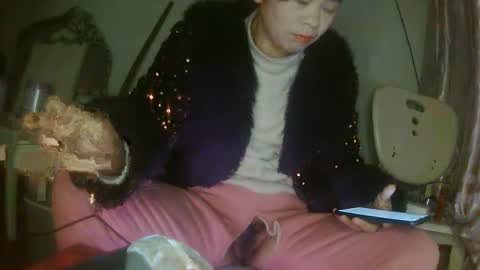 hujiajia520321431 online show from January 7, 10:26 pm