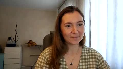 HumpyGrey online show from September 26, 7:16 am