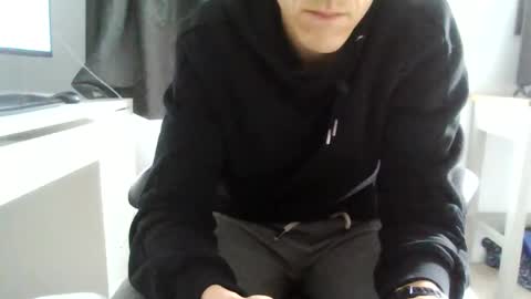 Snapshot of hungandhorny100 chatting on February 26, 1:54 pm Hungandhorny100 online show from February 26, 1:54 pm