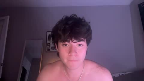 Snapshot of hungc0llegejock chatting on October 25, 3:07 am hungc0llegejock online show from October 25, 3:07 am