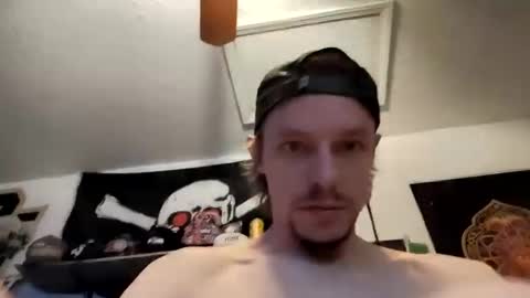 hungtxcock92 online show from February 14, 5:03 pm