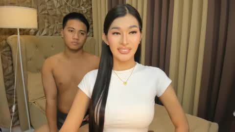 hunkhomerontop online show from November 5, 11:56 am