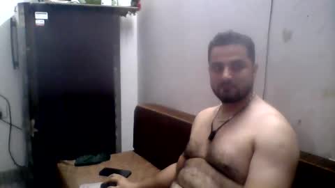 hunkster102 online show from June 10, 4:17 pm