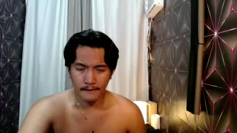 hunkylloyd online show from February 10, 7:07 pm