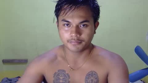 Snapshot of hunkyzeus chatting on October 12, 4:21 pm hunkyzeus online show from October 12, 4:21 pm