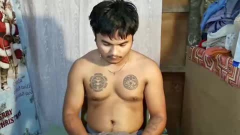 hunkyzeus online show from February 27, 1:53 am