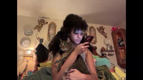 bunni girl  online show from December 18, 2:29 am