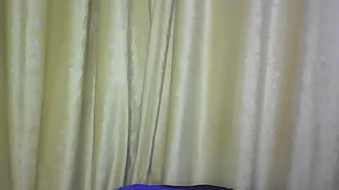Snapshot of hunsweetpie chatting on September 13, 3:53 am hunsweetpie online show from September 13, 3:53 am