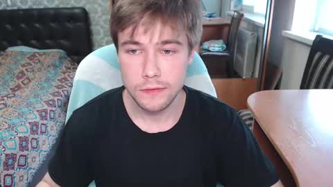 Tom online show from May 11, 9:49 am