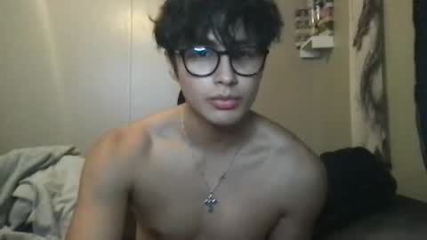 Snapshot of hyunluv chatting on October 20, 6:18 am hyunluv online show from October 20, 6:18 am