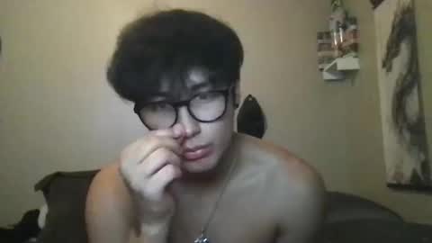 Snapshot of hyunluv chatting on October 18, 8:18 am hyunluv online show from October 18, 8:18 am