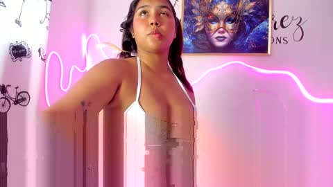 iam_cattaleya online show from October 8, 5:30 pm