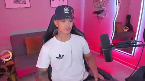 Light online show from July 23, 2:31 am