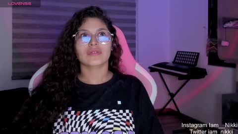 On instagram Imm  NikkiHelp me reach 100 likes online show from December 4, 6:05 am