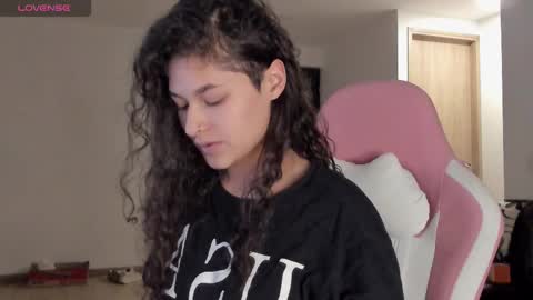 On instagram Imm  NikkiHelp me reach 100 likes online show from February 26, 3:57 am