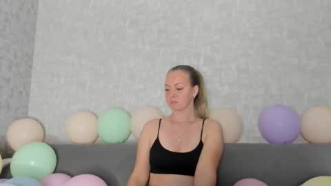 Venus online show from October 4, 3:10 pm