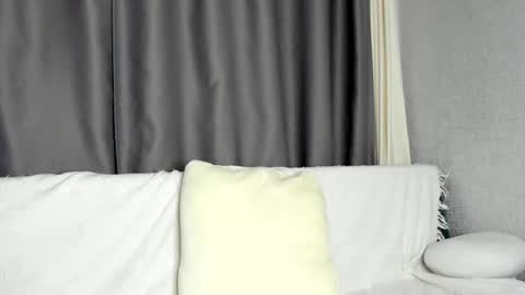 Venus online show from March 11, 11:55 am